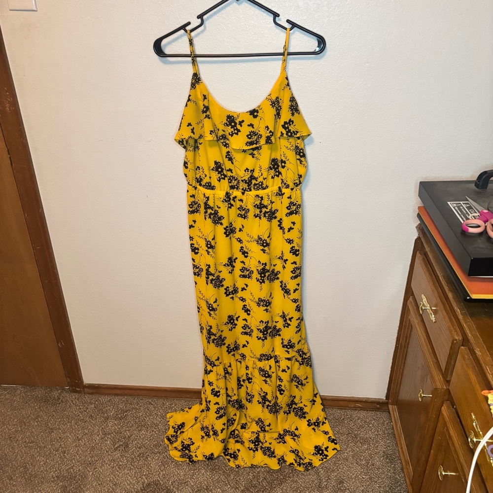 MICHAEL Michael Kors Yellow Floral Maxi Dress P/L (NWOT)